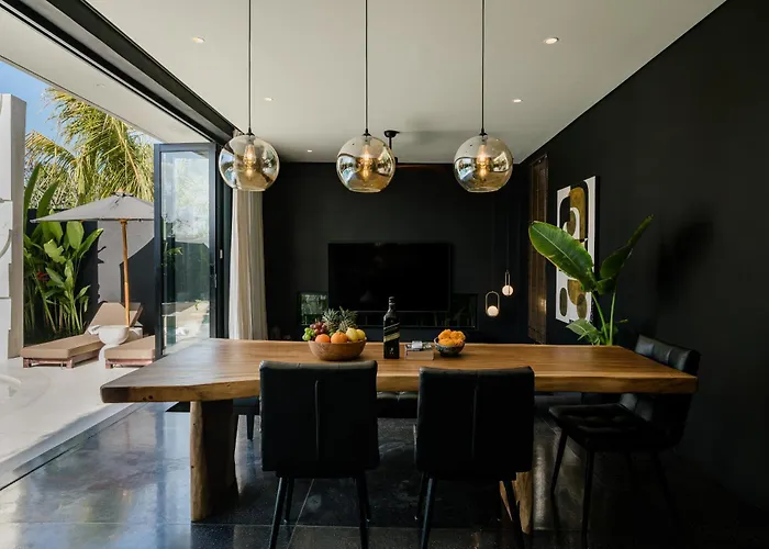 Bold X Gold - Modern Tropical Pool Villa
