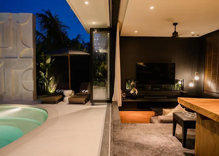 Bold X Gold - Modern Tropical Pool Villa *
